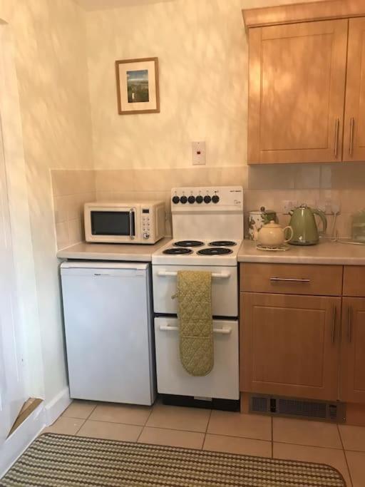No 96 Chapel Lane - Self Contained Cottage In The Heart Of Butleigh מראה חיצוני תמונה