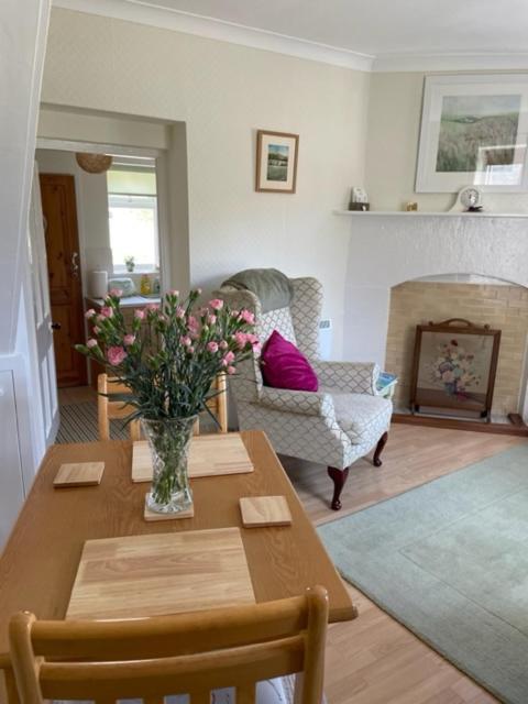 No 96 Chapel Lane - Self Contained Cottage In The Heart Of Butleigh מראה חיצוני תמונה